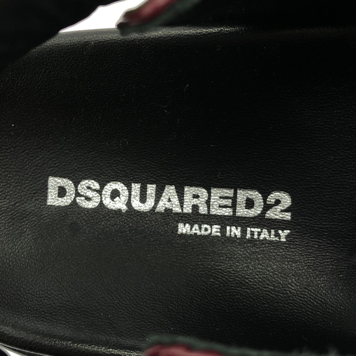 DSQUARED2