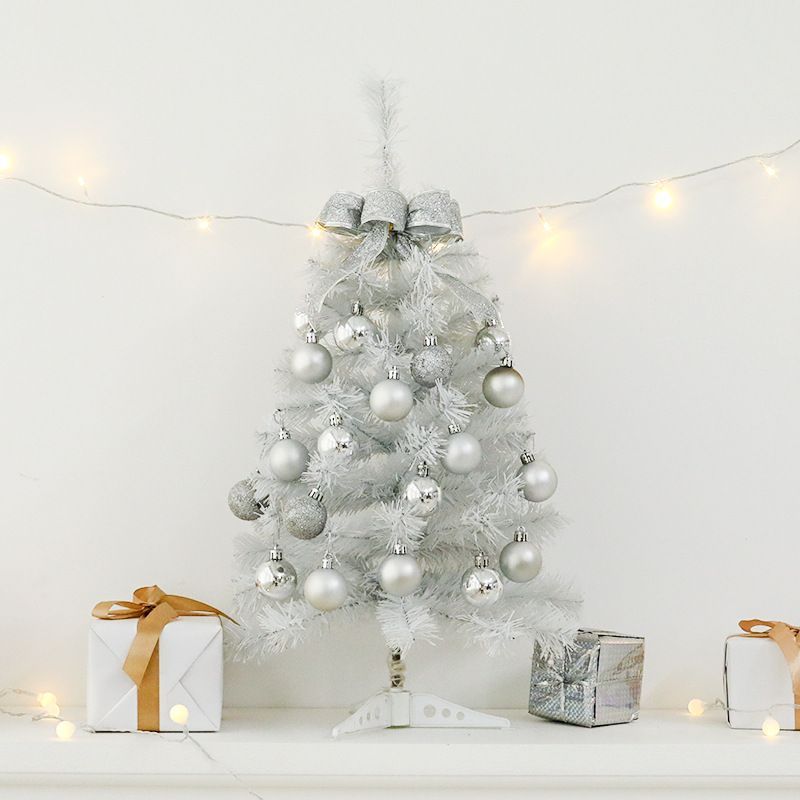 新品 未使用クリスマスツリ卓上ー 60cm 北欧 小型 Christmas tree LED