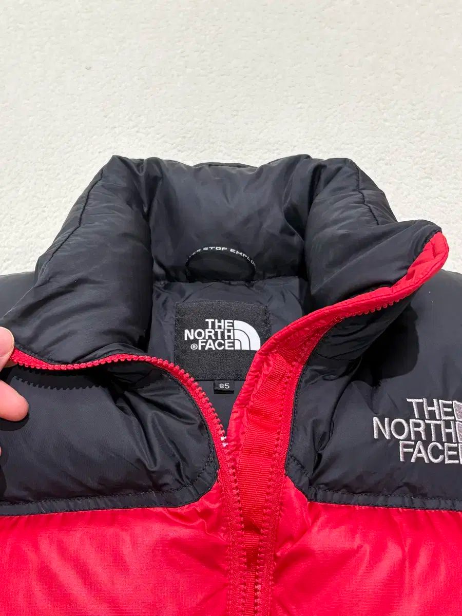 THE NORTH FACE(ザノースフェイス) 700 Nuptse(ヌプシ) ダウン THE NORTH FACE(ザノースフェイス) 700 Nuptse(ヌプシ) ダウン