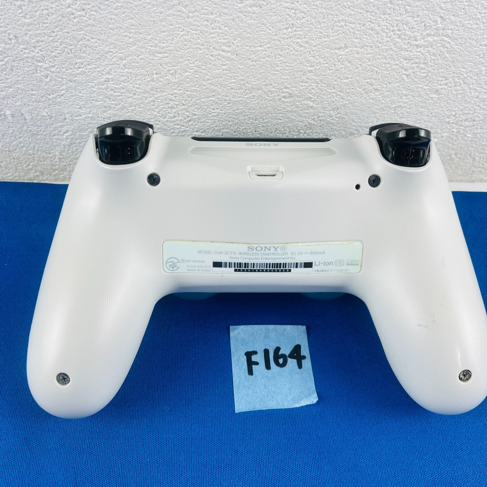 ◇F164【通電動作OK】PS4用ワイヤレスコントローラ DUALSHOCK4 クリア