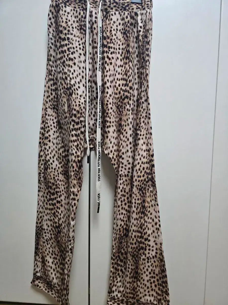 R13 レオパード バギー パンツ
