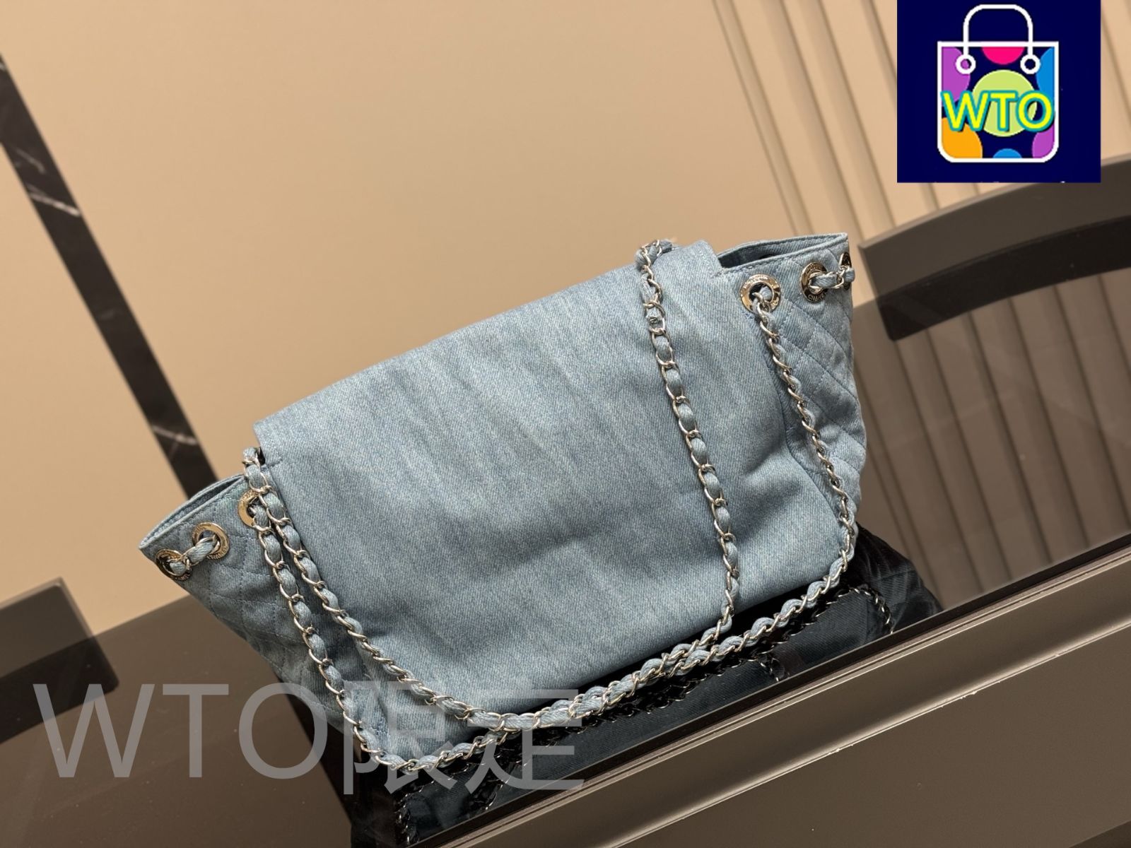 3WAY デニム素材でカジュアルに 集めたくなるCHANELバックパック 3WAY デニム素材でカジュアルに 集めたくなるCHANELバックパック