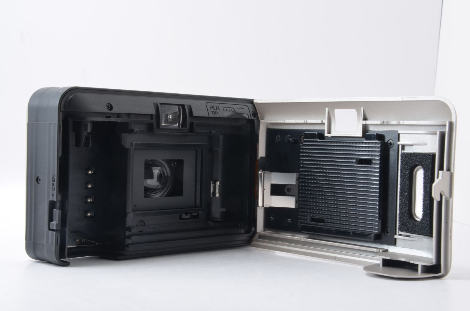 Konica Big mini BM-201 コンパクトフィルムカメラ ケース付 Konica