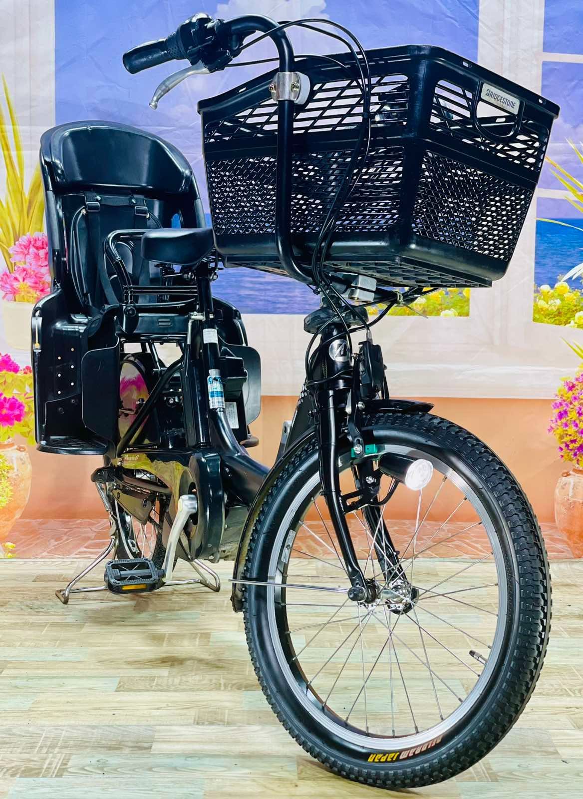 ブラック系 モデル