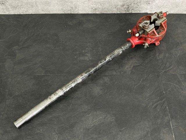 600086