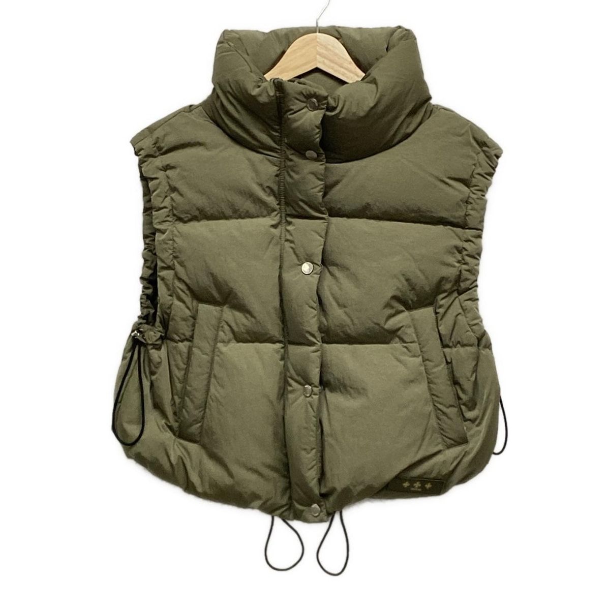 若者に人気のブランド ダウンベスト TATRAS(タトラス) サイズ3 レディース美品 L ジャケット・アウター