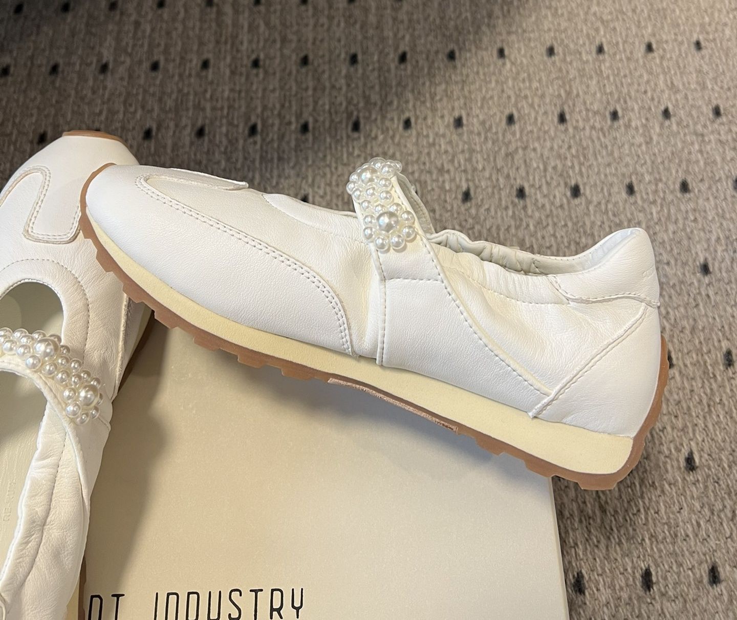 FOOT INDUSTRY
