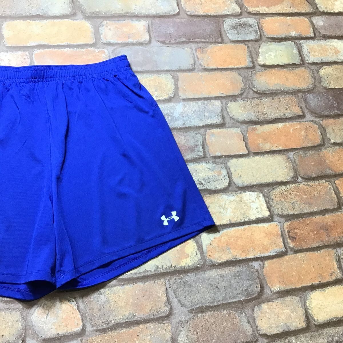 SP1-087★アメリカ買付品★状態良好★ブルーカラー【UNDER ARMOUR アンダーアーマー】ストレッチ ショートパンツ【メンズ M~L】ショーツ ランニング ジム US古着