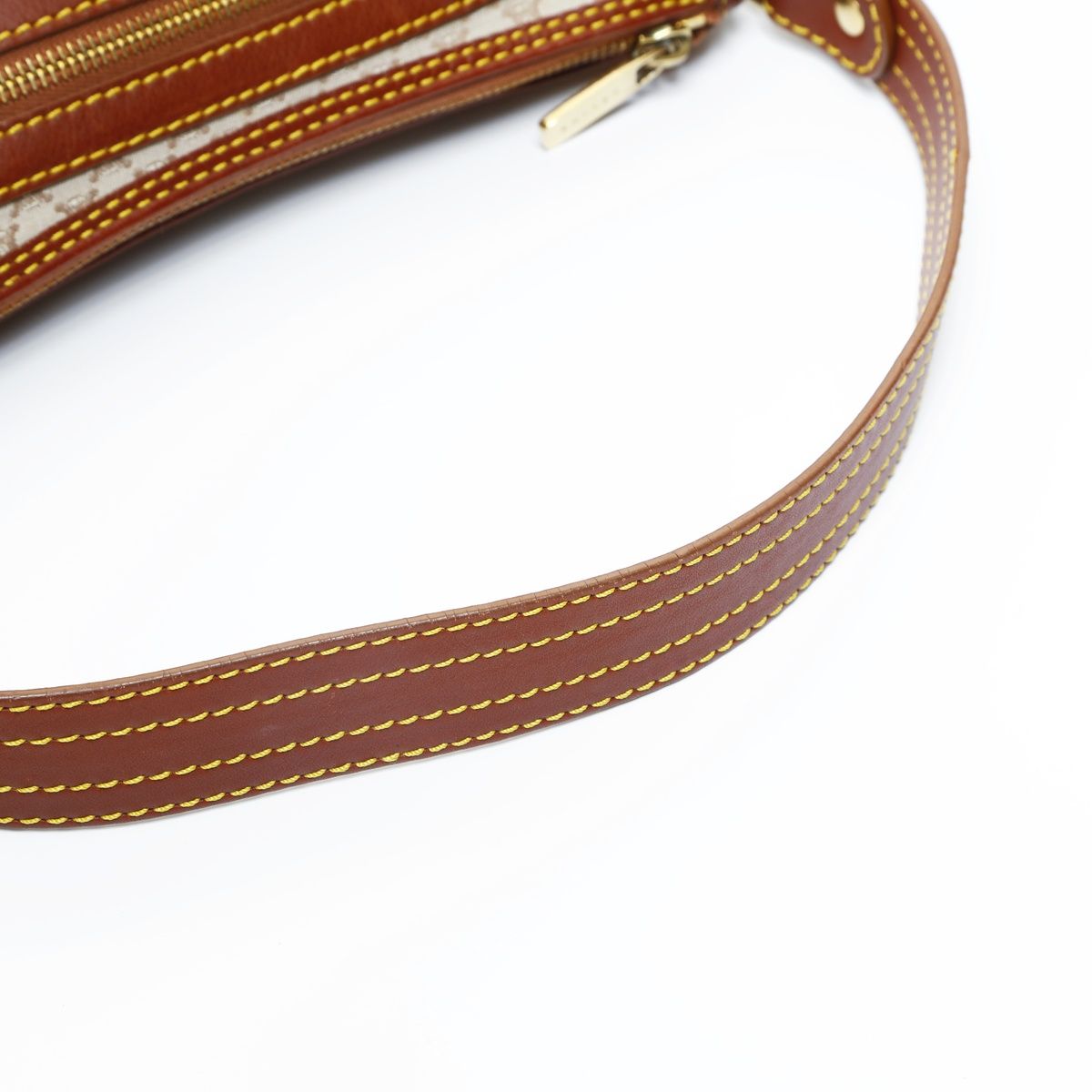 ショルダーバッグ