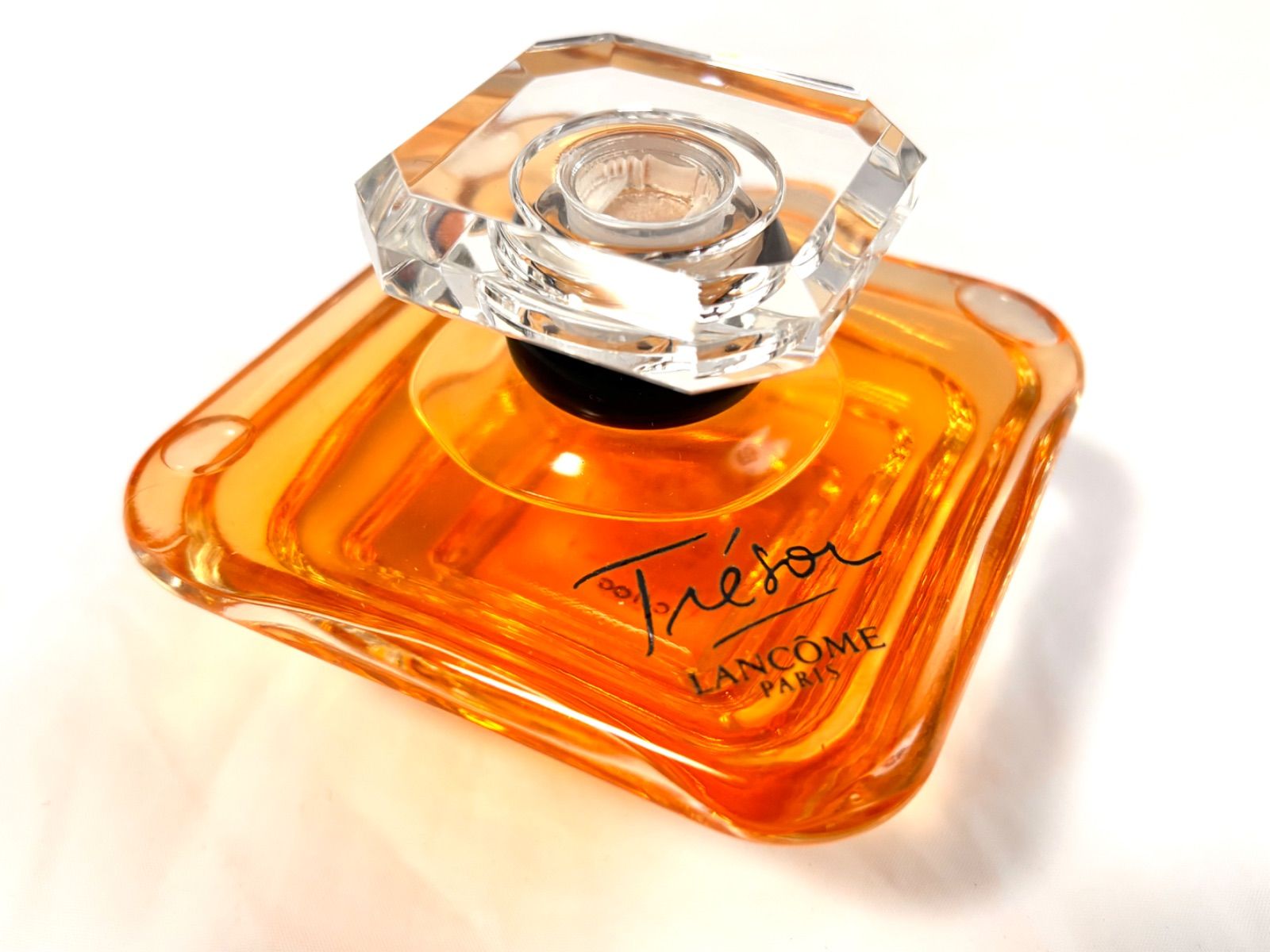 新品未使用LANCOME　トレゾァオードゥパルファン 100ml 未使用品 LANCOME トレゾア 100ml トレゾァ オー ドゥ パルファン 香水