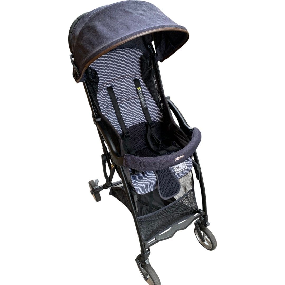 軽量！簡単折り畳み】トイザらス限定 ピジョン Bingle BASIS ベビーザ