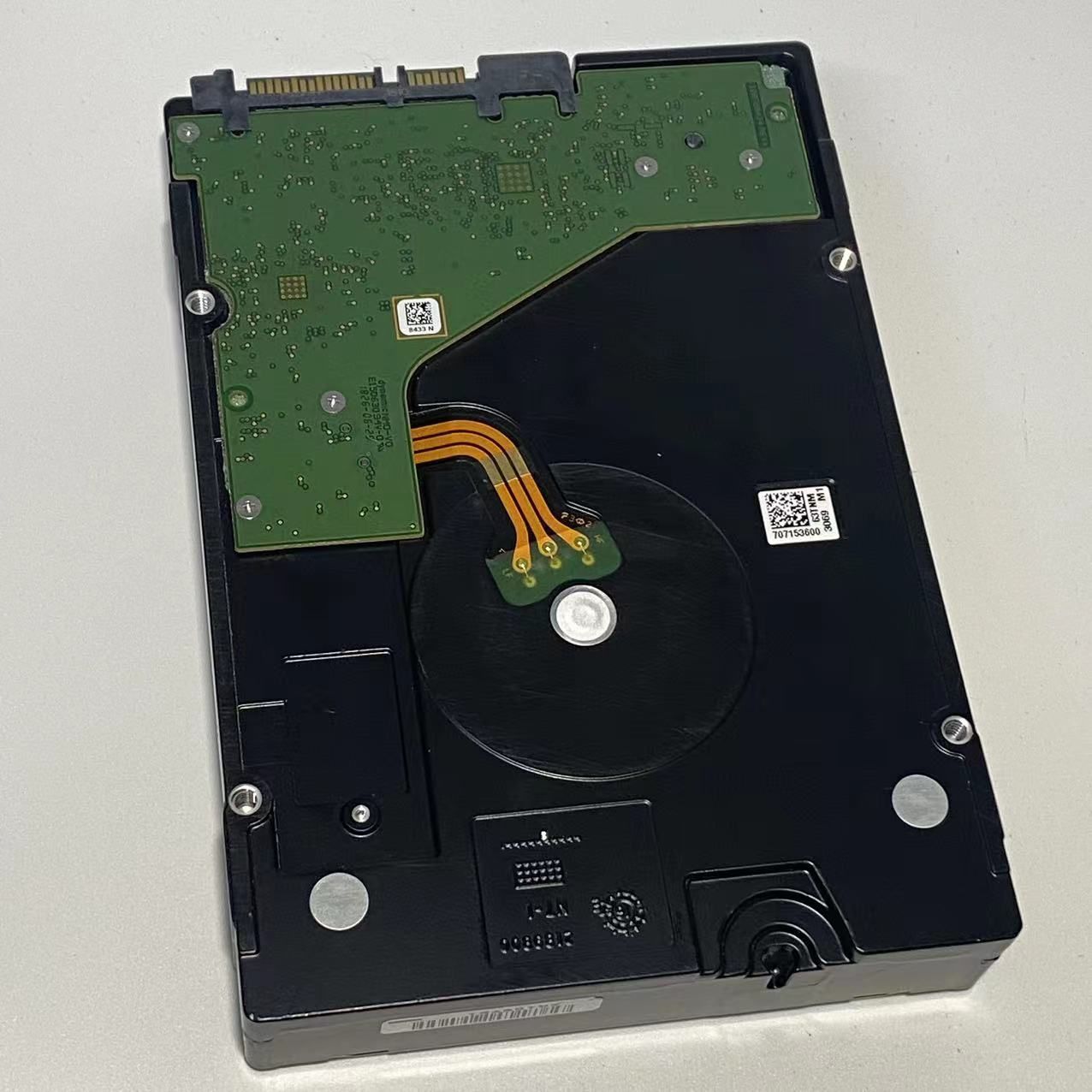 SEAGATE ST8000VN0022 HDD 8TB 3.5インチ SATA HDD8TB使用時間30695H 