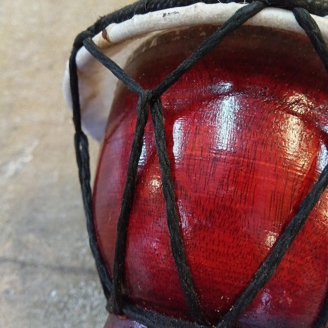 アフリカ 古い太鼓　ジャンベ オブジェ プリミティブ アンティーク 古道具 アフリカ 古い太鼓 ジャンベ オブジェ プリミティブ