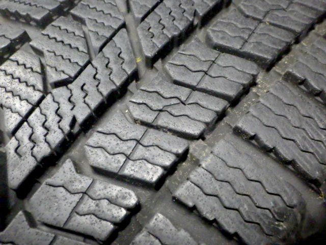 【80％以上割引】 SP666 送料無料●2025年製造 約8.5部山●TOYO OBSERVEGARIT GIZ2●155|65R14●4本