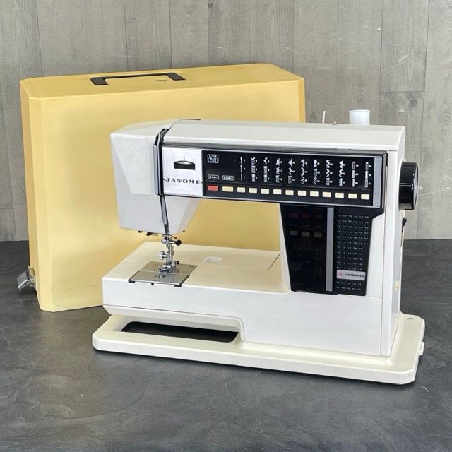 ジャノメミシン MODEL 5002 JANOME(ジャノメ)｜売買されたオークション情報、yahooの商品情報をアーカイブ公開 - オークファン  ハンドクラフト、手工芸