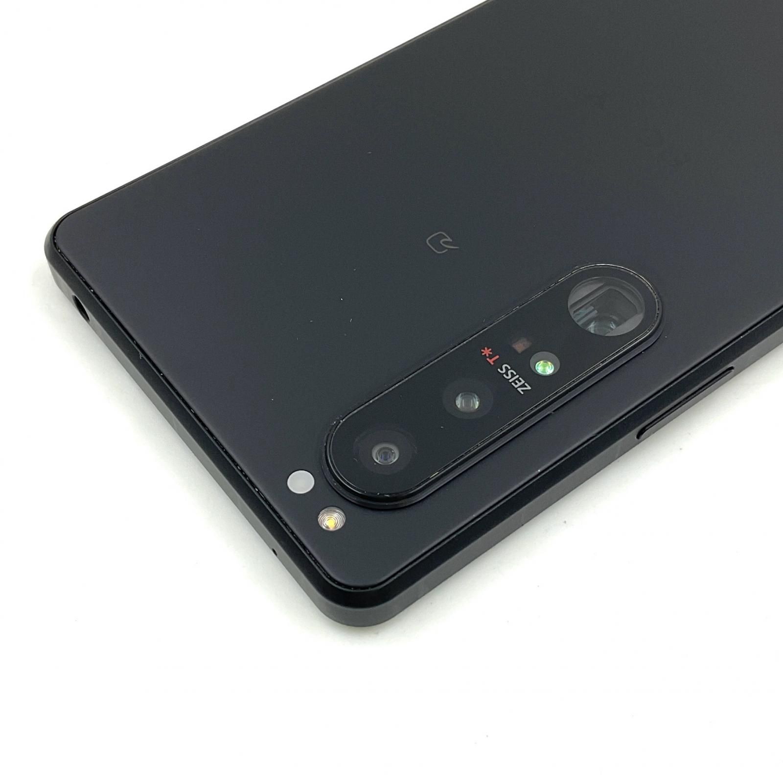 Xperia 1 III フロストブラック 256GB ドコモ版　SO-51B SONY Xperia 1 III SO-51B docomo [フロストブラック] 価格比較