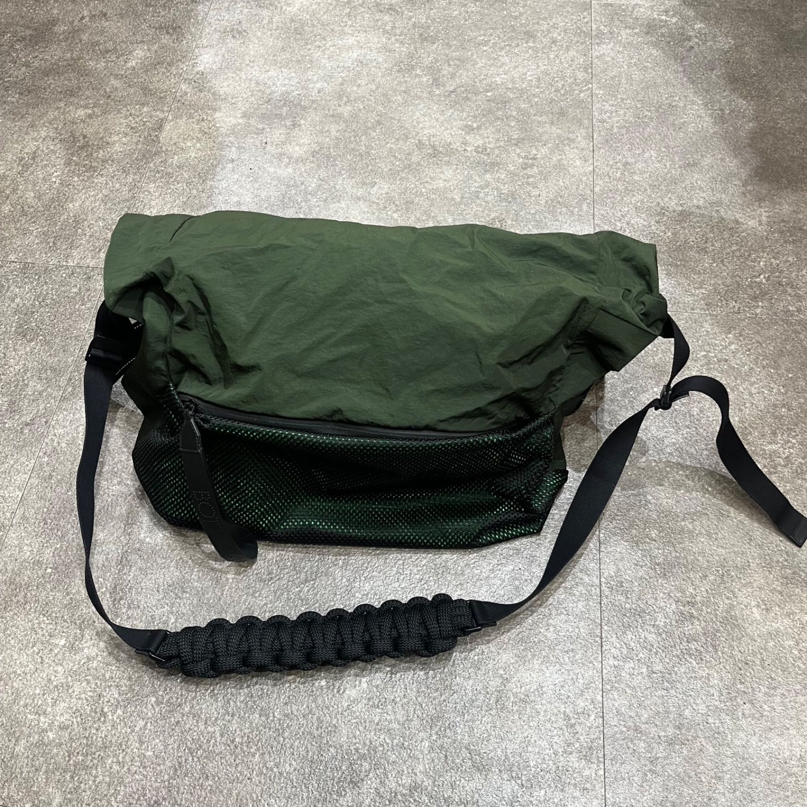 BOTTEGA VENETA BORSA MESSENGER BAG ボーサメッセンジャーバッグ