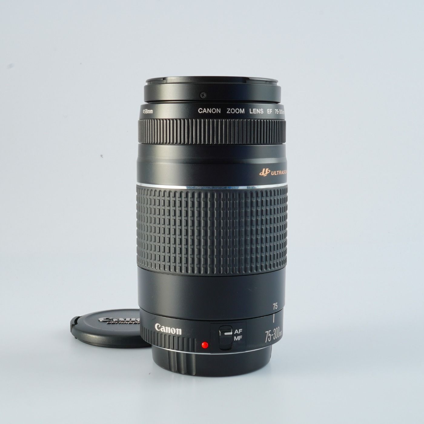 Canon キヤノン EF 75-300mm F/4-5.6 Ⅲ USM ズームレンズ Canon キヤノン EF 75-300mm F/4-5.6 Ⅲ USM ズームレンズ