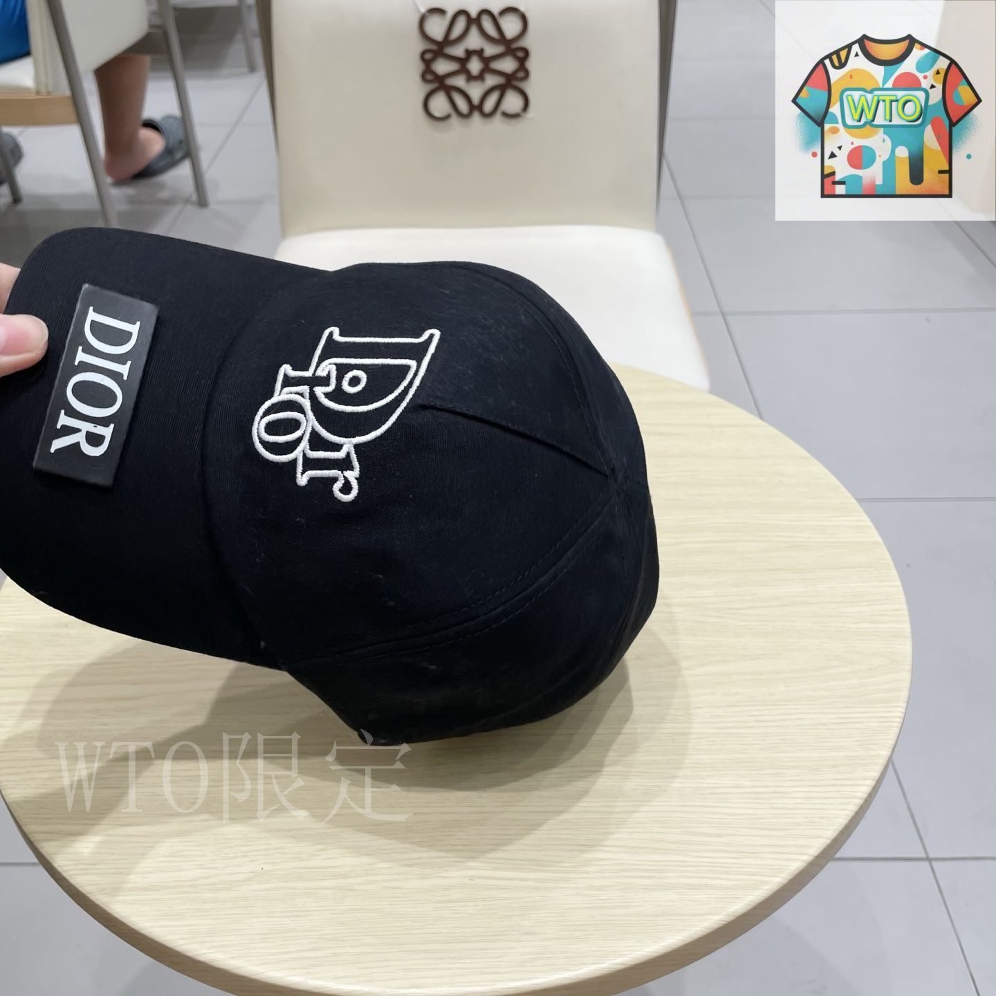 Dior キッズ ベースボールキャップ ❣️新品未使用❗️サイズＴ3 キッズも大人もクールにディオール＊Dior キッズ キャップ (Dior