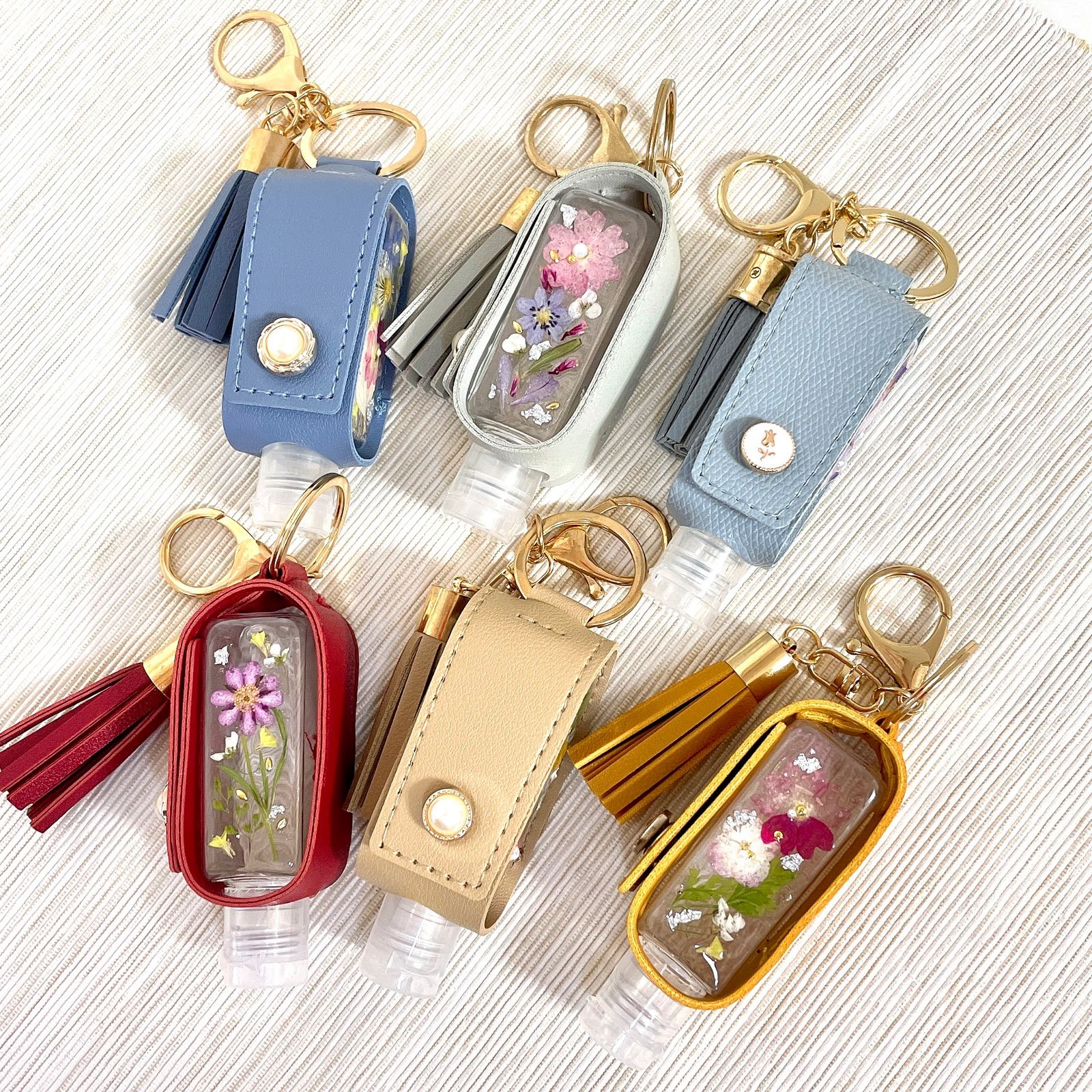 押し花ハンドメイド ジェルボトルホルダー イニシャルチャーム 