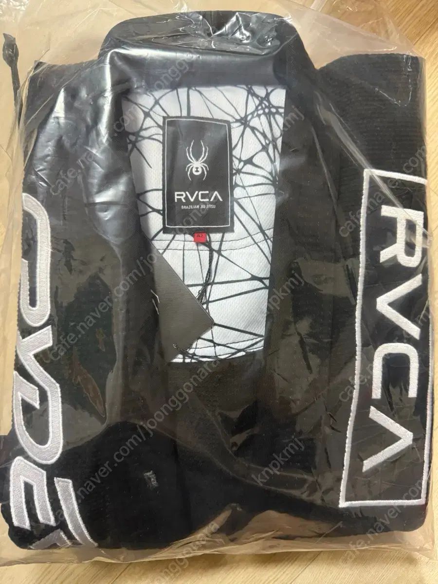 スパイダー RVCA A2 黒 販売