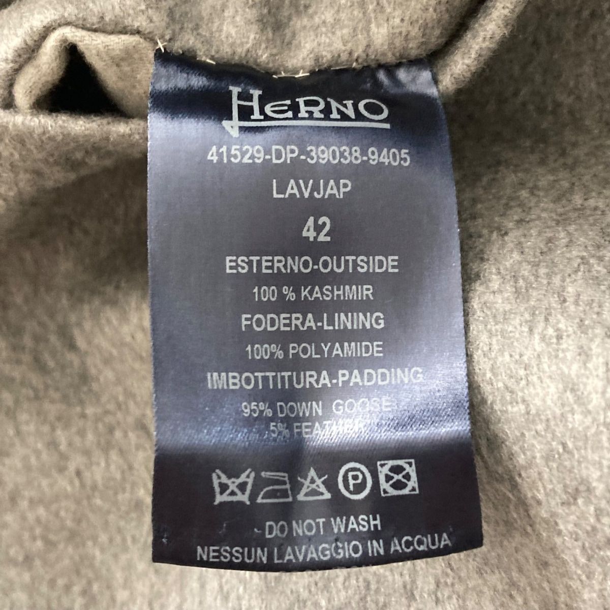 HERNO(ヘルノ) ダウンコート サイズ42 M レディース美品 - グレー 長袖/冬 カシミヤ
