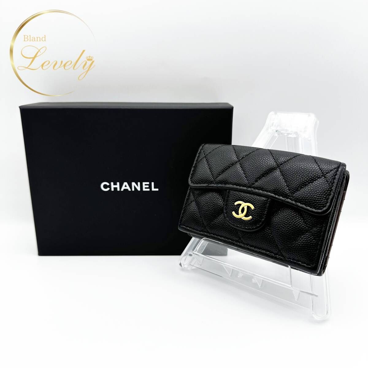 CHANEL シャネル マトラッセ キャビアスキン クラシック スモール 