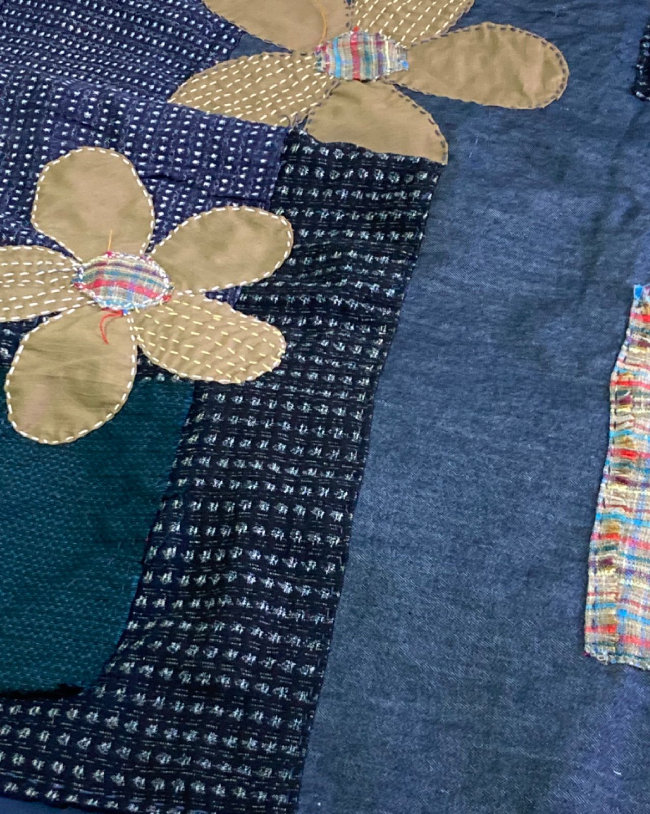 藍染・刺し子風・つぎはぎ生地・マルチカバー - メルカリ