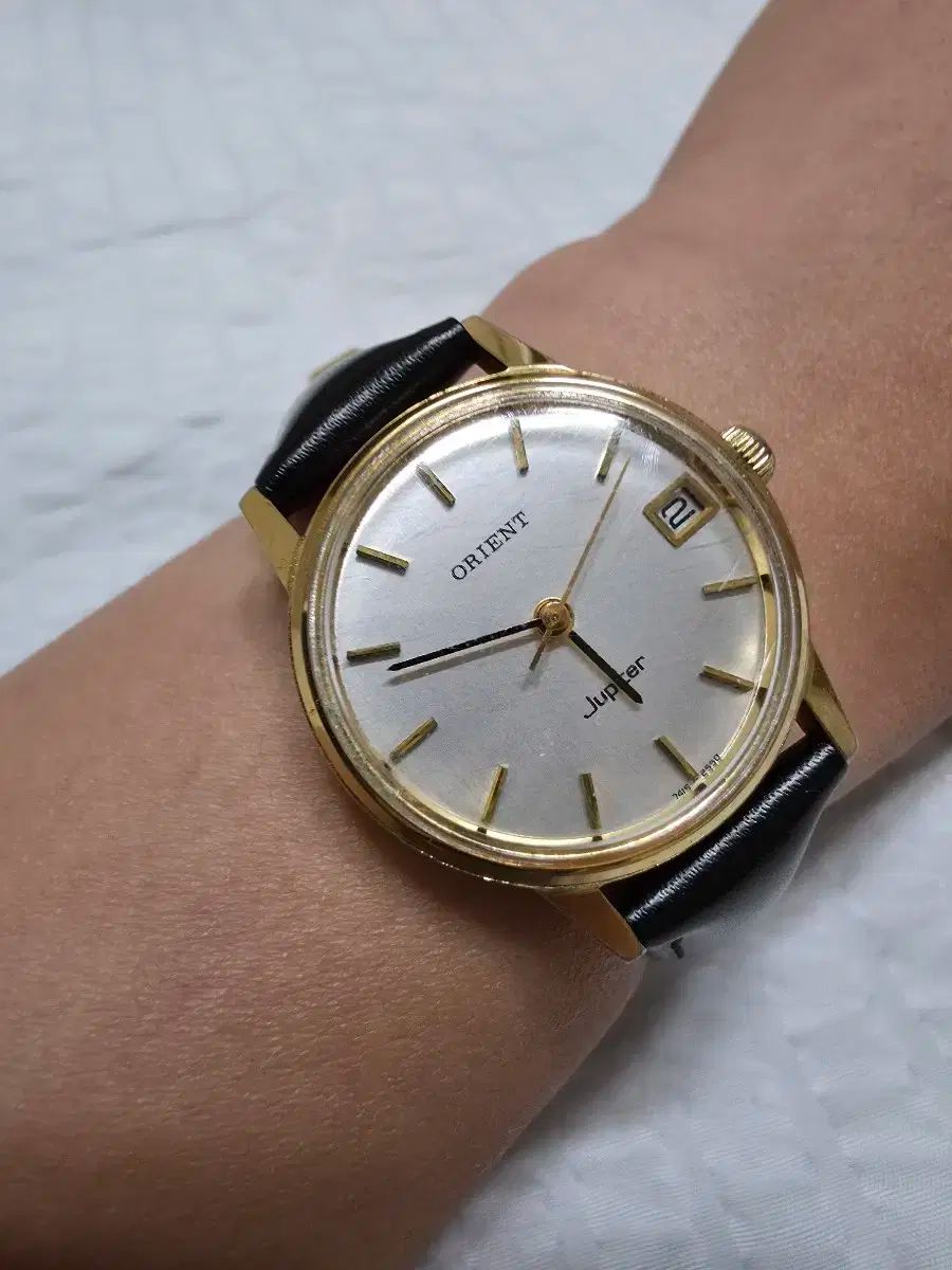 ORIENT Jupiter 手巻き時計