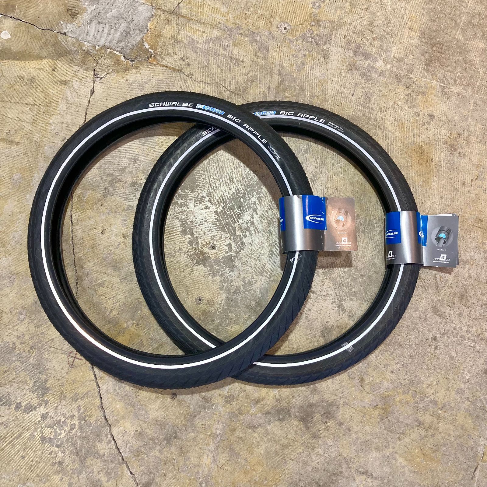 SCHWALBE | シュワルベ BIG APPLE ビッグアップル 50-406 タイヤ２本セット