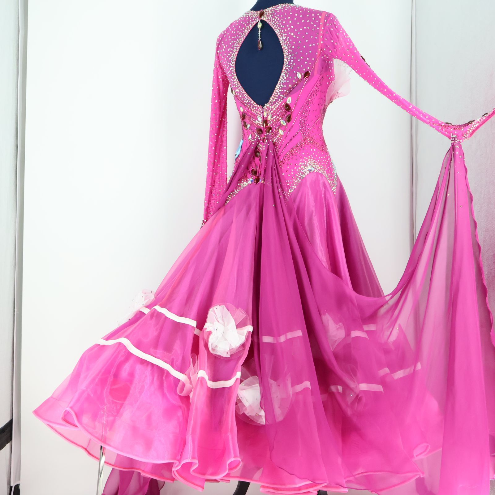 美品 社交ダンス衣装】ピンク TAKADANCE タカダンス ワンピース ドレス