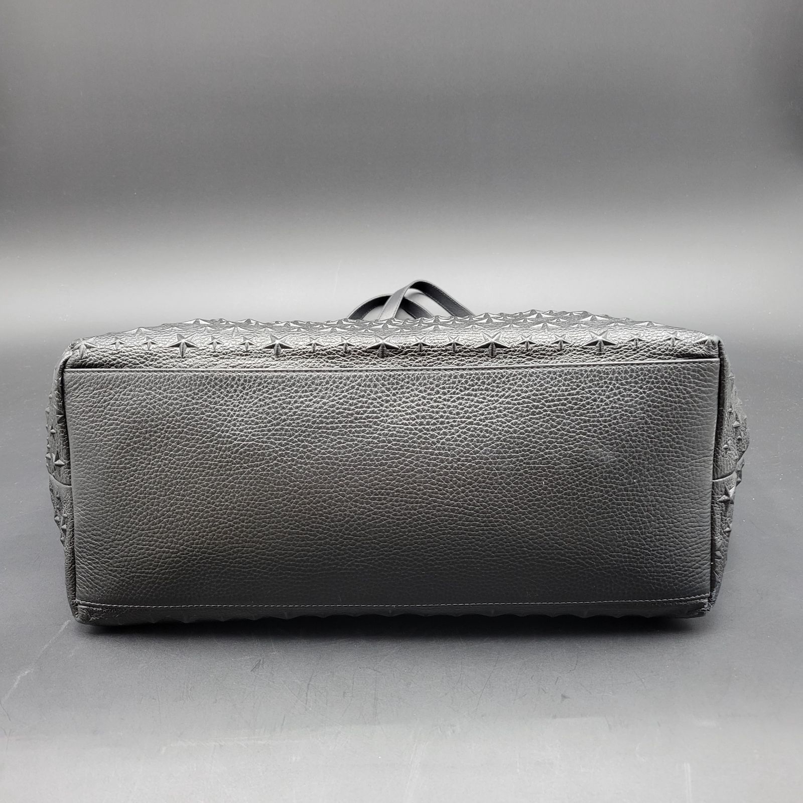 Jimmy Chooピムリコ エンボス トートバッグ 18 JIMMY CHOO ジミーチュウ ピムリコ エンボスレザー トート