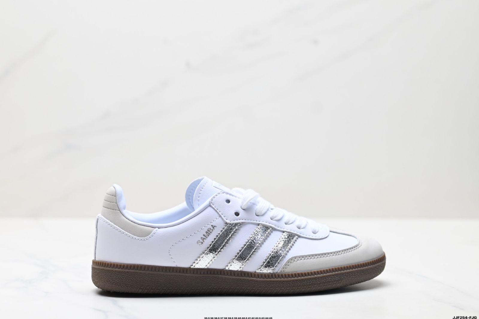 今日のゲリラ価格GEL BURST 27 WIDE 100カラー 25.5㎝ アシックスゲル