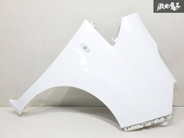 【変形無し！】 日産純正 M20 NV200 バネット フロント フェンダー 右 右側 運転席側 ホワイト サイドマーカー付 棚1K21