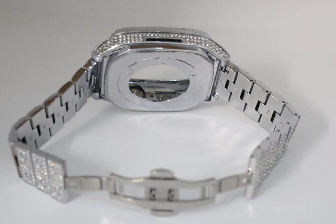 アップルウォッチバンド カバーケース