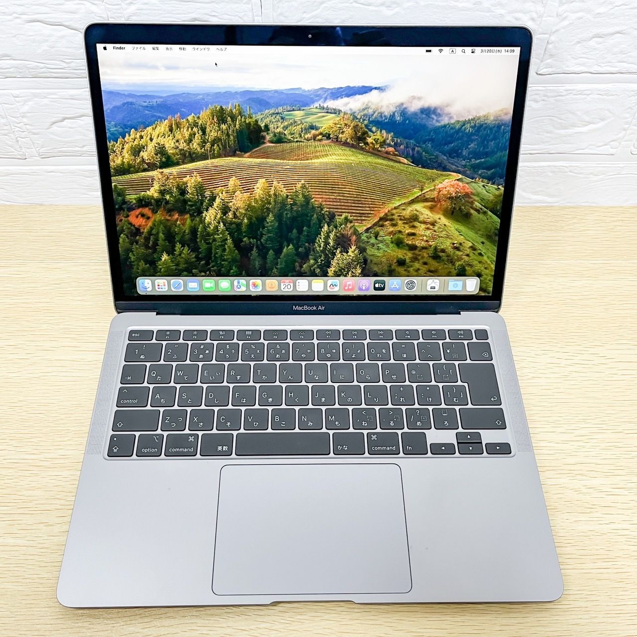 美品充放電106回】MacBook Air 13インチ256GB 8gb 美品充放電