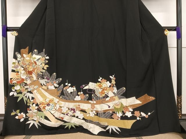 平和屋着物○創業460年・千總 黒鳶駒刺繍 宝尽くし 金糸 金彩