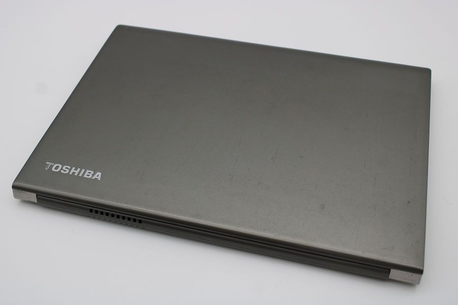 東芝 dynabook R63/D Core i3 6006U 2GHz/8GB/256GB(SSD)/13.3W/FWXGA