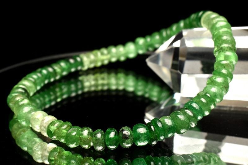 1点物】AAA☆タンザニア産 ツァボライト(グリーンガーネット) 2-3x4.5