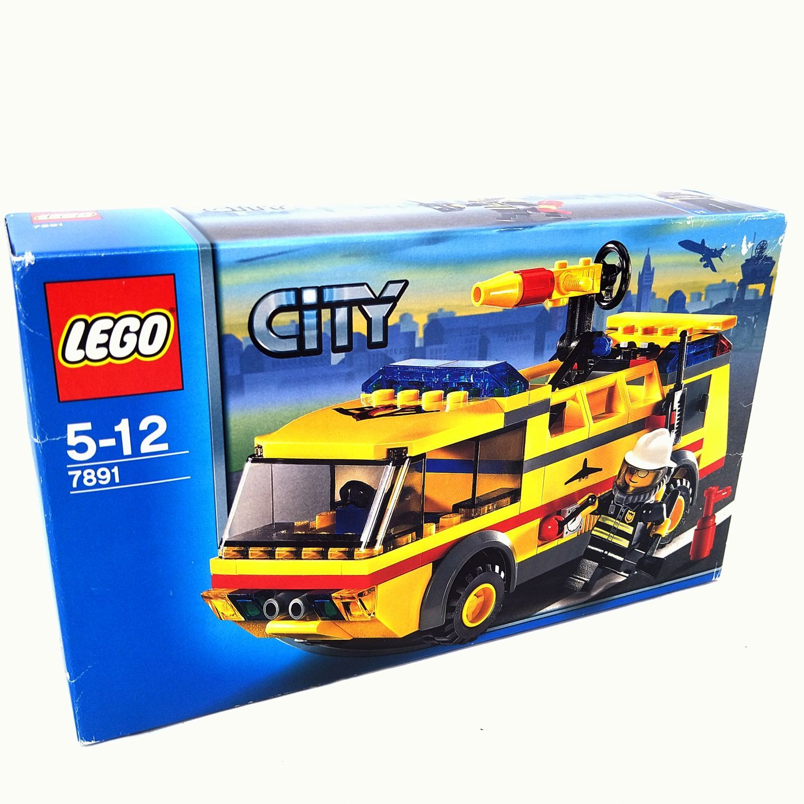 【ホットアイテム】 未開封 レゴ シティ エアポート消防車 7891 2025年新作。