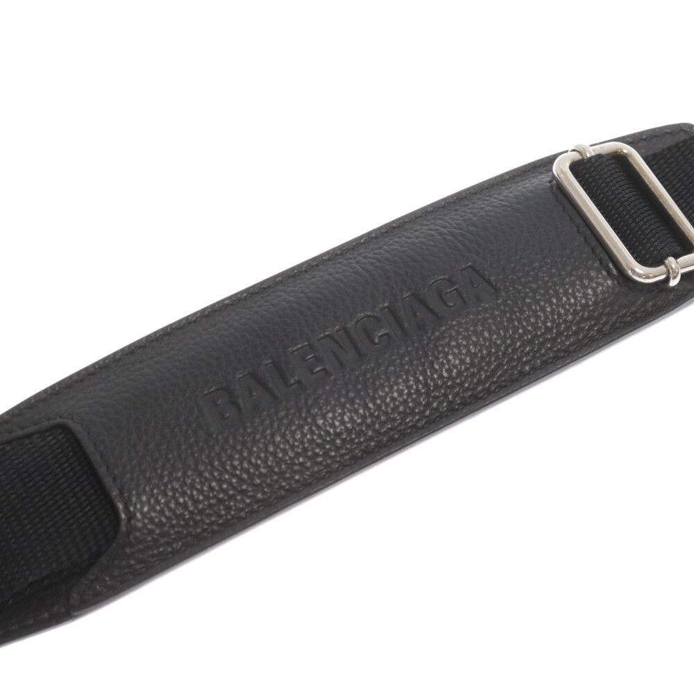 BALENCIAGA (バレンシアガ) CAR CAMERA BAG CAR NEW レザー カー  