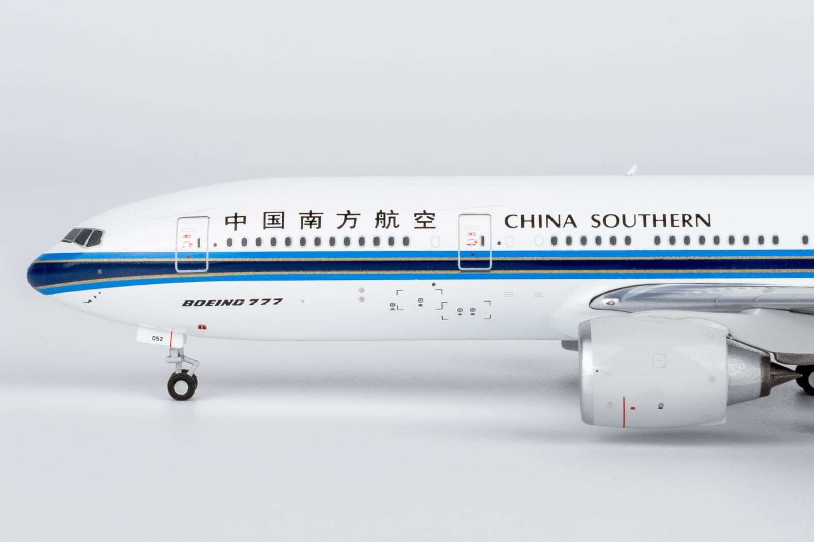 NGmodel 中国南方航空 777-200 B-2052 1|400 24181