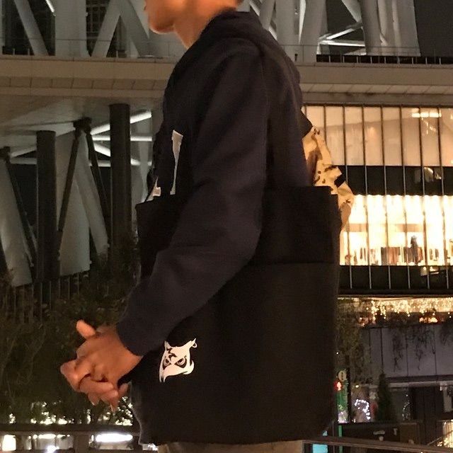 フクロウヘッド＆スターDEFTロゴ ポケットトートバッグ-6