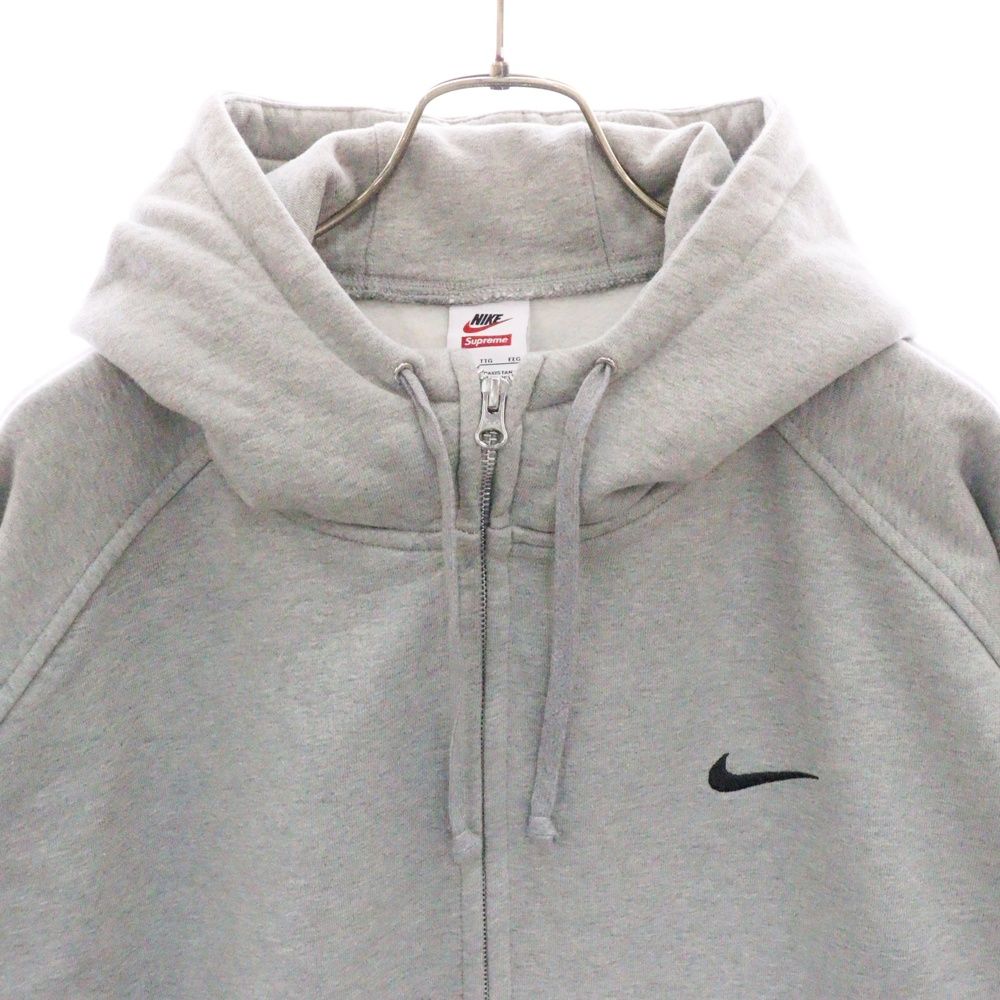 Supreme Nike グレー フルジップパーカー L Supreme Nike グレー フルジップパーカー L