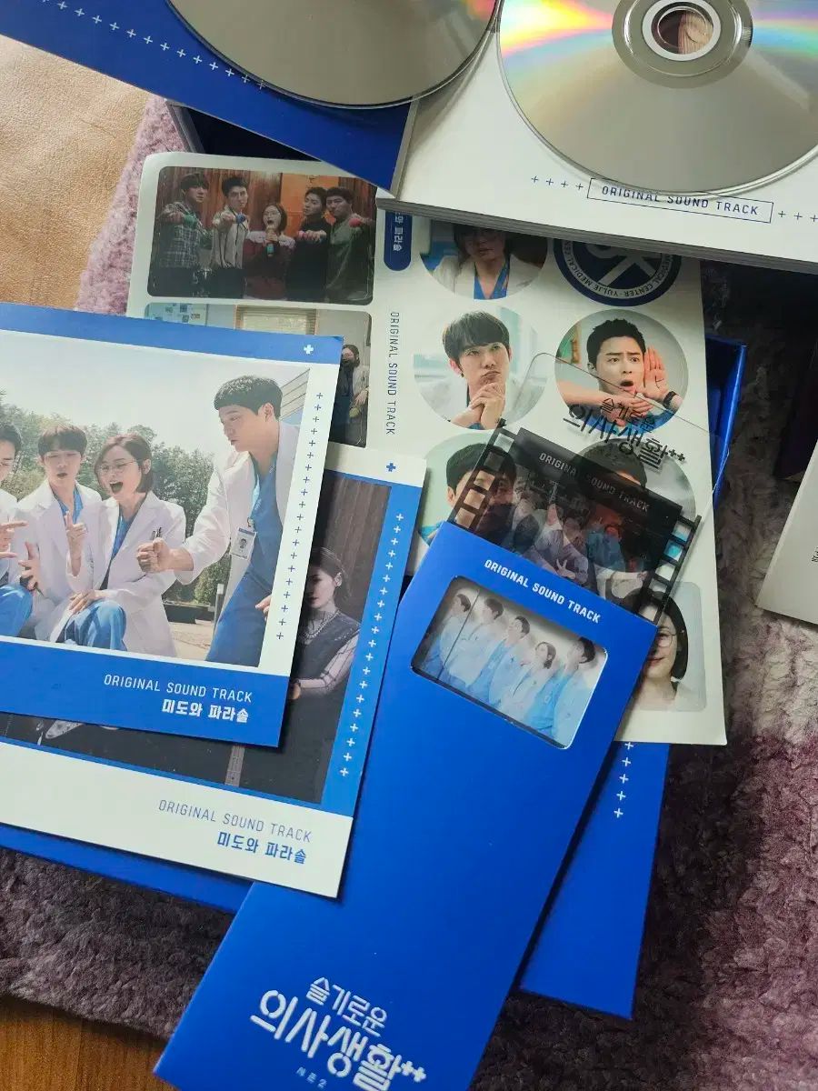 2025品質保証新品! 賢い医師生活シーズン 2 2cd 99 バージョンキーノートアルバム 軽快感のある