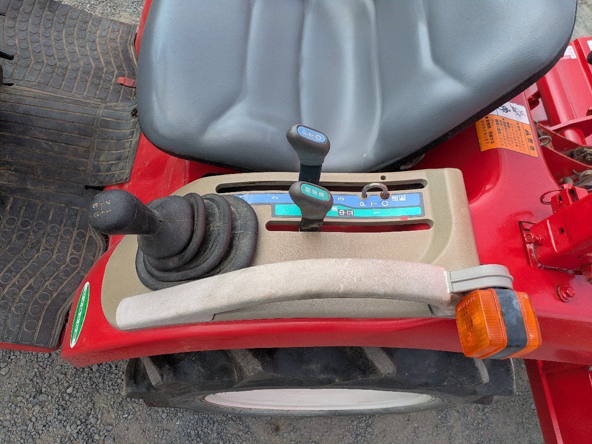 鹿児島発　ヤンマー16馬力　ディーゼルトラクターAF116　パワステ　モンローオート　前輪タイヤ新品交換済み 鹿児島発 ヤンマー16馬力 乗用耕運機AF116 パワステ モンローオート