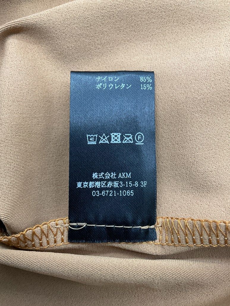 S【未使用品】1PIU1UGUALE3 GOLF クロススウィッチポロ 未使用品】1PIU1UGUALE3 GOLF クロススウィッチ半袖ポロシャツ