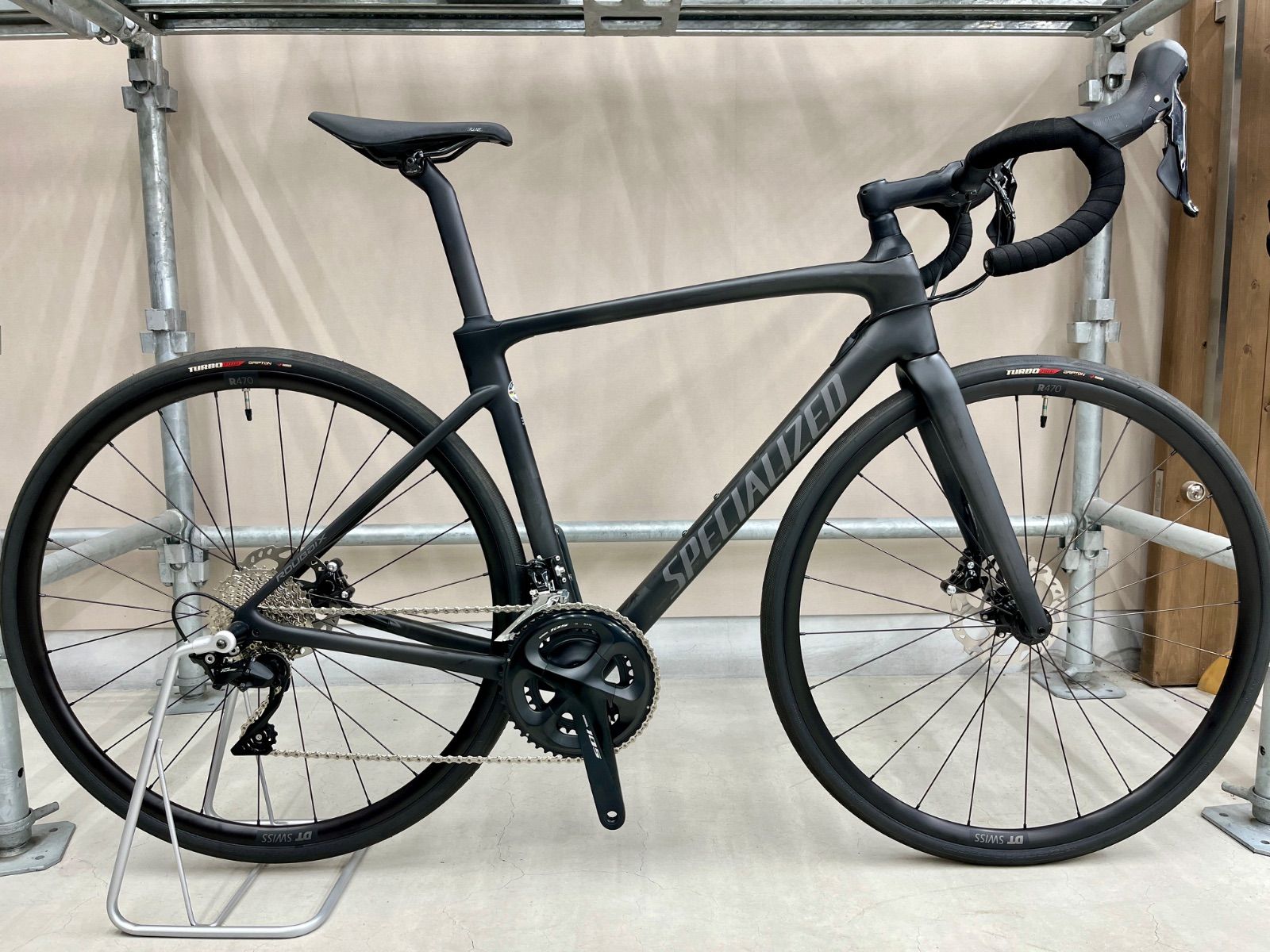 YONEX POWER CUSHION テニスシューズ 26.5cm　タグ付き 新品未使用】 SPECIALIZED Roubaix Sport スペシャライズド ルー