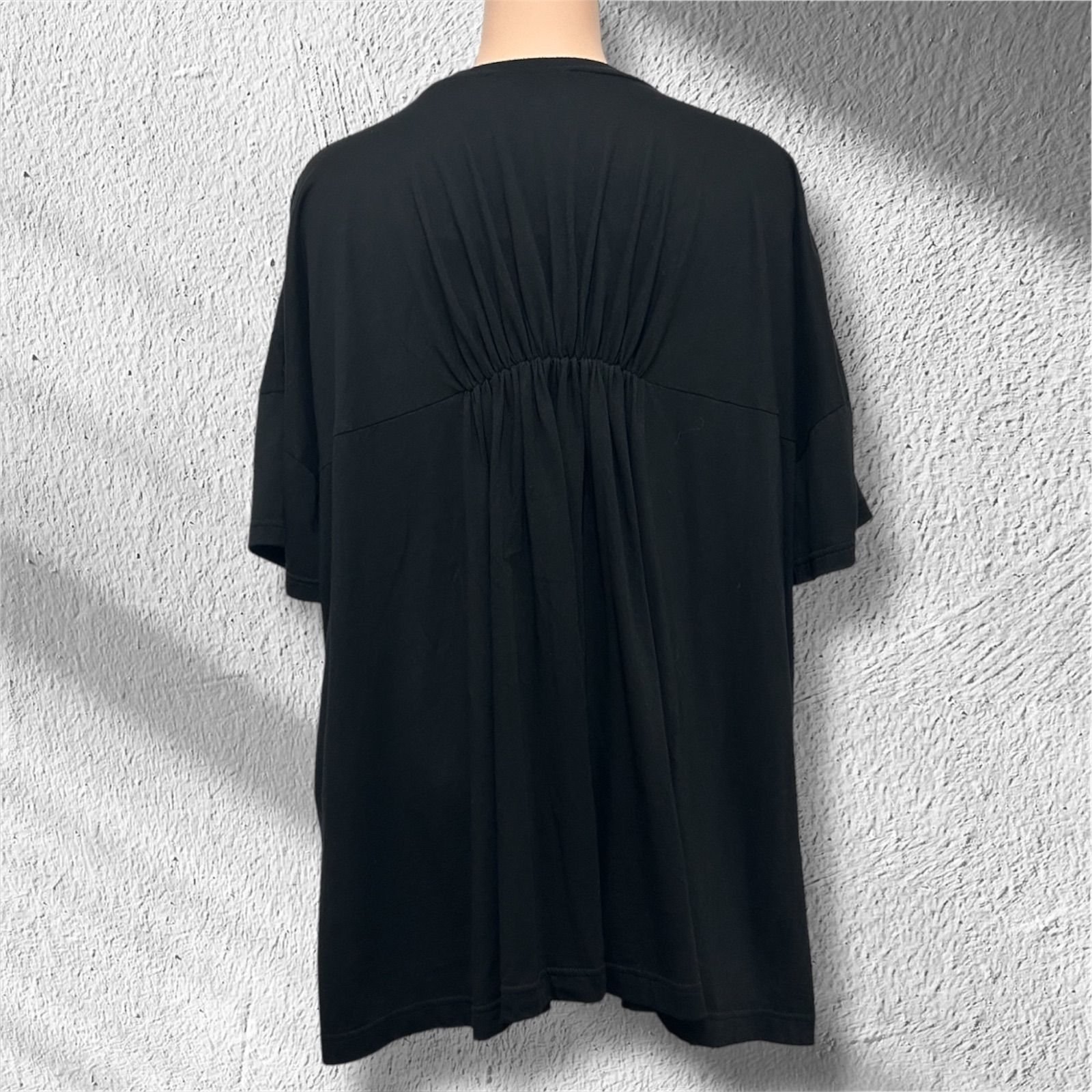 専用。ENFOLD BACK-GATHER T-SHIRT Tシャツ ホワイト ENFOLD(エンフォルド)｜TIERED GATHER SHIRT/シャツ/ホワイト の