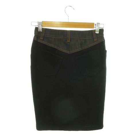 ロゴ★ジャカードニット★ミニスカート★ DOLCE & GABBANA GU(ジーユー)の「チェックジャカードニットミニスカートYG+E